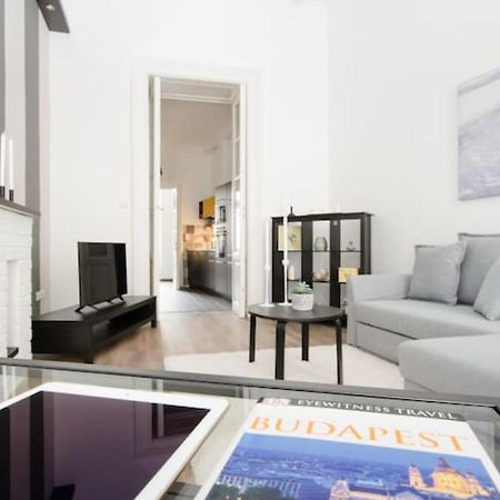 Opera Experience Apartment Budapest Exterior foto